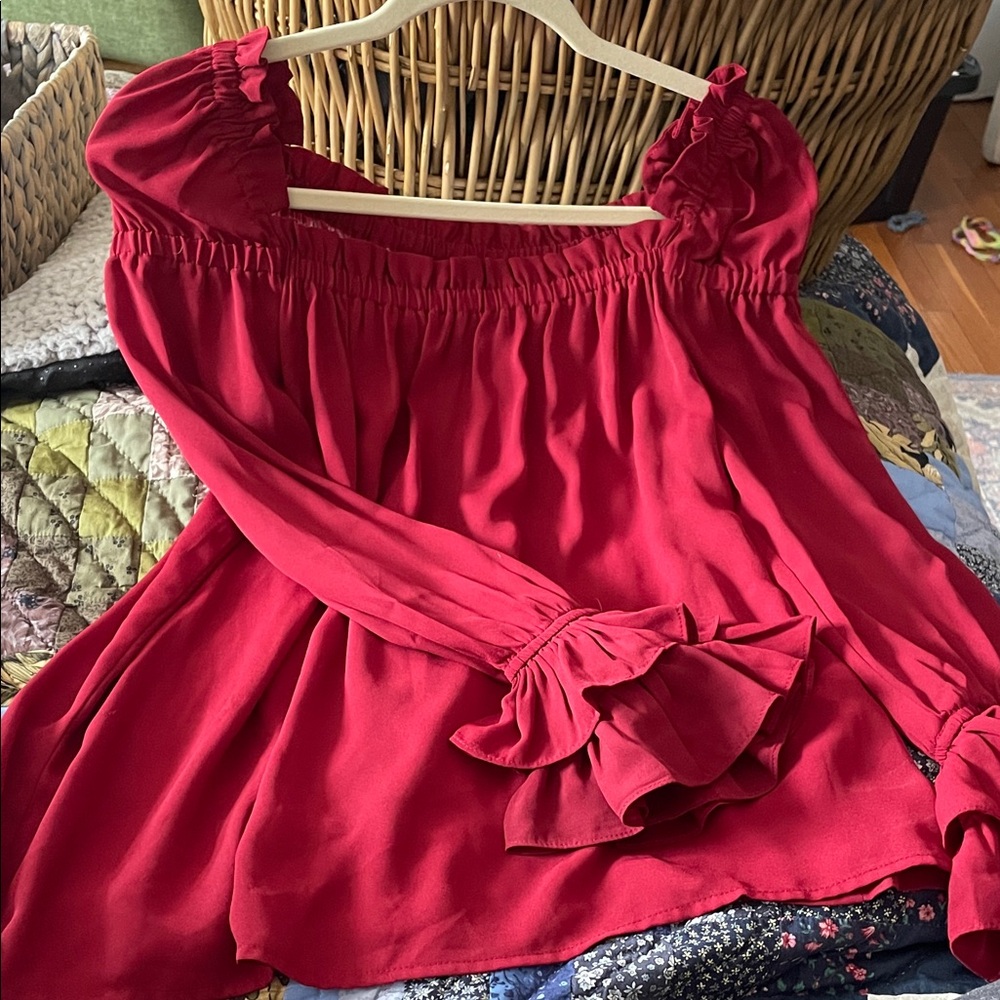 CeCe Scarlet Ruffle Sleeve Blouse